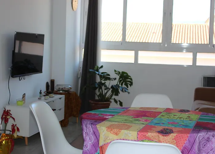 Habitacion Para 1 Persona En Luminoso Apto A 5 Minutos De La Playa